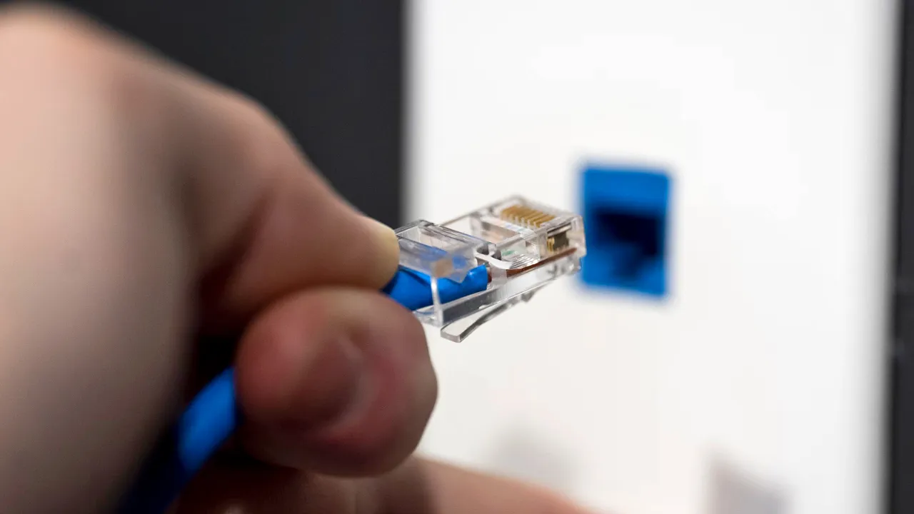 Порт Ethernet слишком мал: как увеличить его размер?